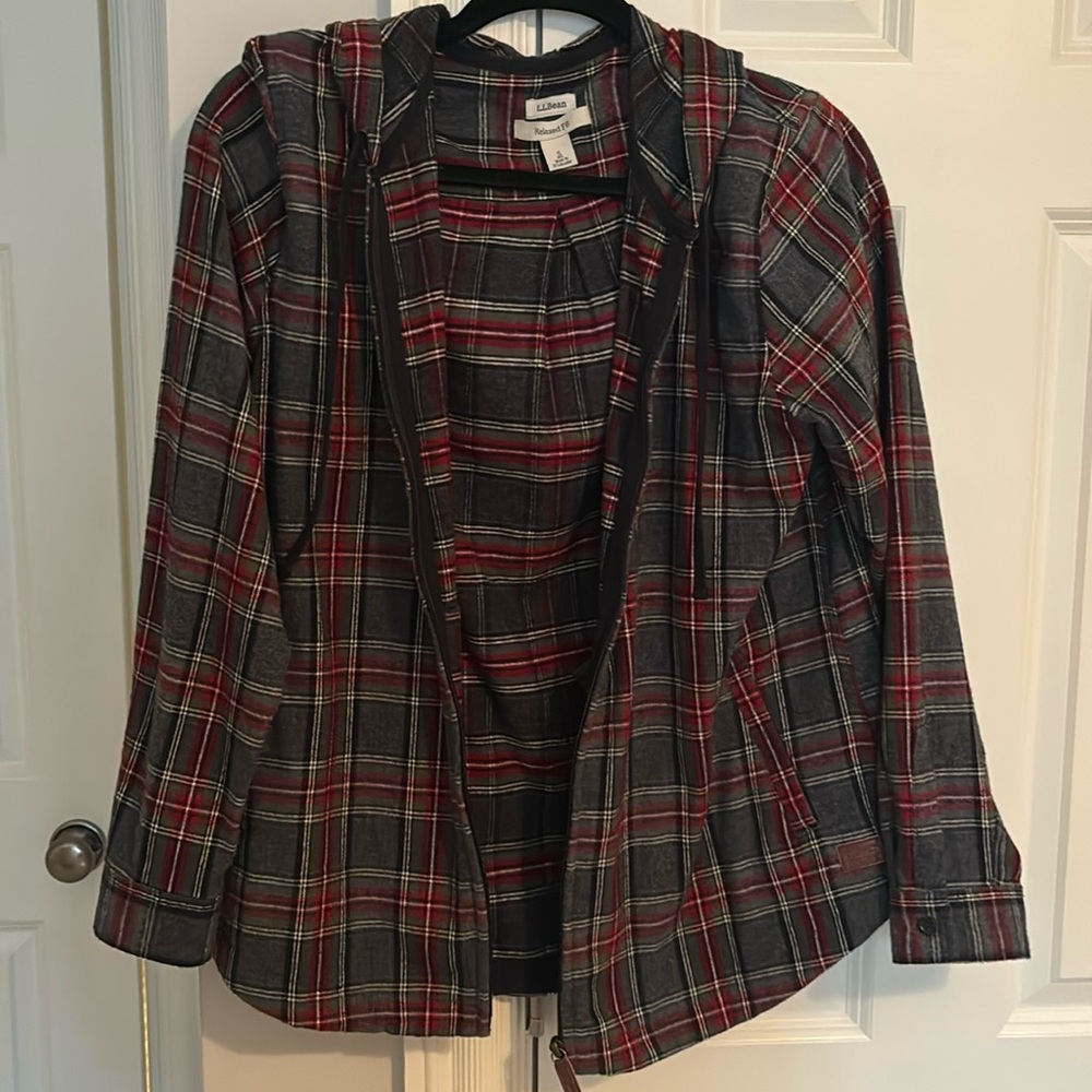 100% cotton LL Bean Zip Shaket